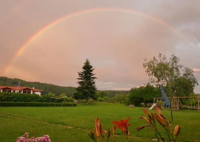 припеците Хотел 3*